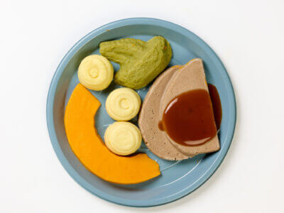 level 5 roast lamb and vegetables pre-plated meal