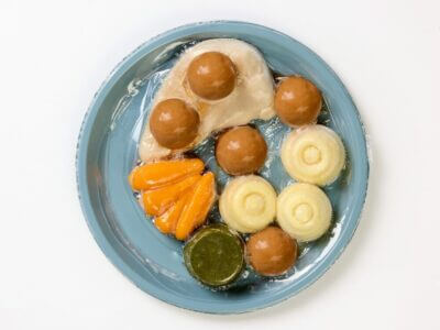 level 5 roast chicken and vegetables pre-plated meal