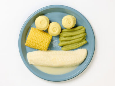 level 4 fish fillet and vegetables pre-plated meal