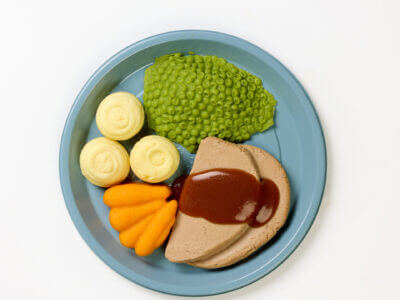 level 4 roast beef and vegetables pre-plated meal