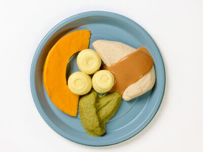 level 4 roast chicken and vegetables pre-plated meal